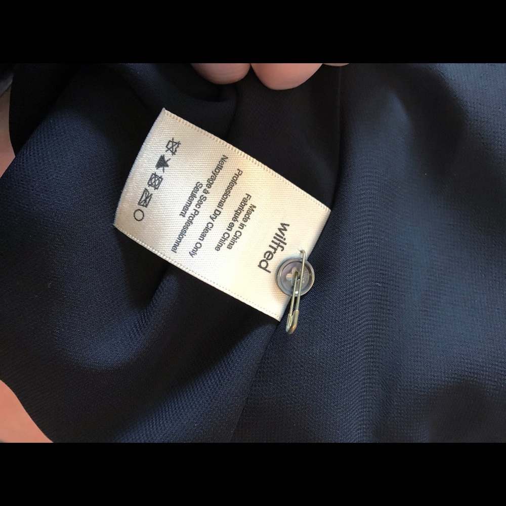 ARITZIA WILFRED VELVET TROMPETTE DRESS BLACK - Picture 7 of 8